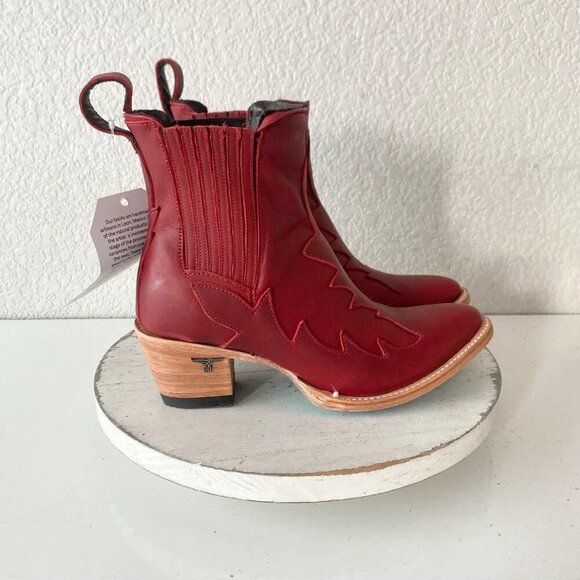 Lane CHELSEA Womens Cowboy Bootie 6 Western Red Short Cowgirl Ankle Boots EUC - Picture 2 of 11
